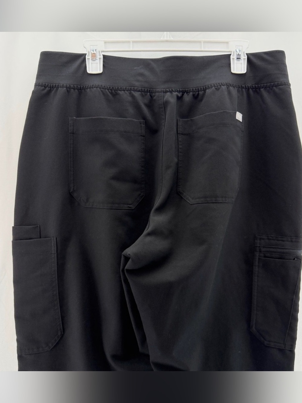 Figs Women’s Black High Waisted Yola Scrub Pants Size XXL - Picture 5 of 8